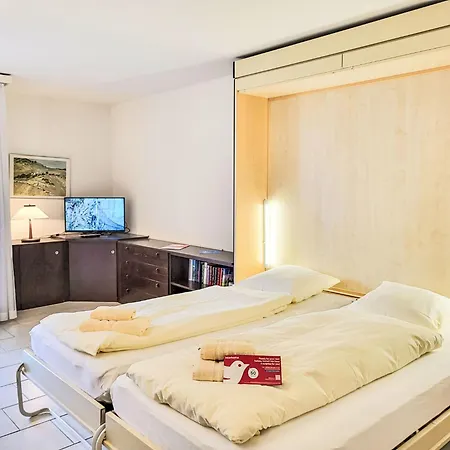 Appartement Residenza Parcolago 120 1-stock By Interhome *